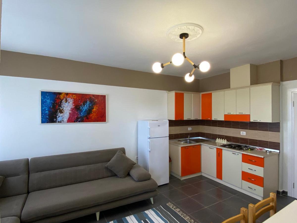 Bellavista Qerret Apartment 1 Golem  Exteriér fotografie
