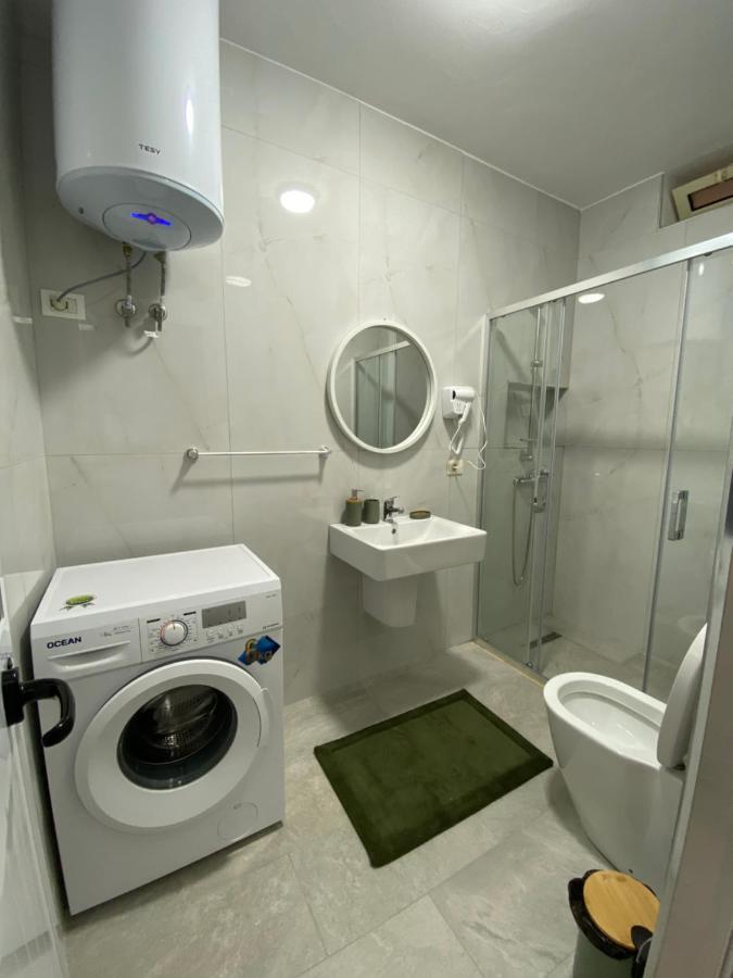 Bellavista Qerret Apartment 1 Golem  Exteriér fotografie