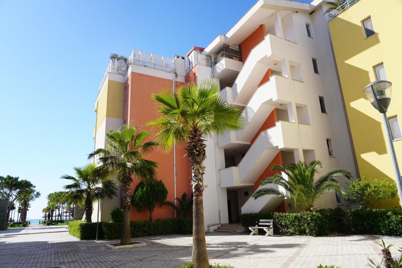 Bellavista Qerret Apartment 1 Golem  Exteriér fotografie